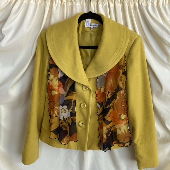 Harve Benard Coat - Picture 2 of 11